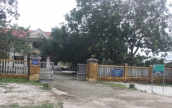 Xã nghèo nợ tiền ăn nhậu như “Chúa Chổm”